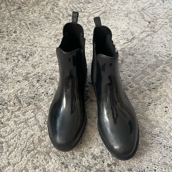 Rain Booties - Picture 3 of 7